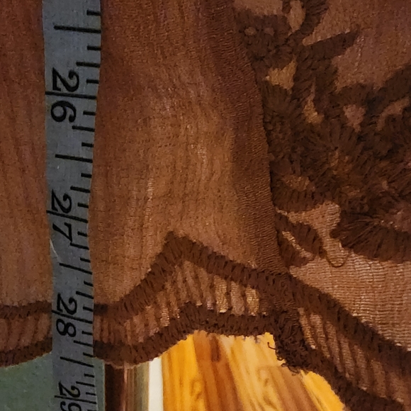 BKE Gimmicks Open Back Shirt - Picture 12 of 12